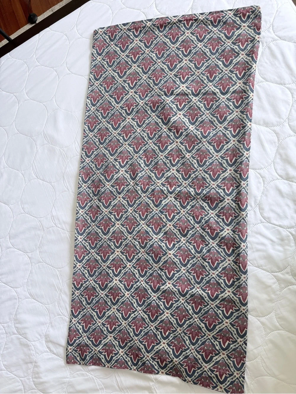 Americana Scallop Print King Pillow Shams Pair